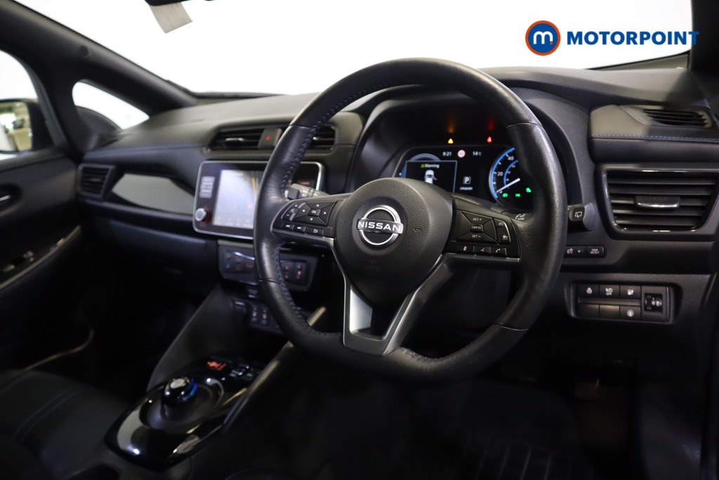 Nissan Leaf N-Connecta Automatic Electric Hatchback - Stock Number (1556614) - 1st supplementary image