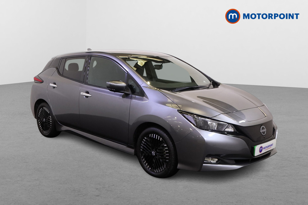 Nissan Leaf N-Connecta Automatic Electric Hatchback - Stock Number (1556614) - Drivers side front corner