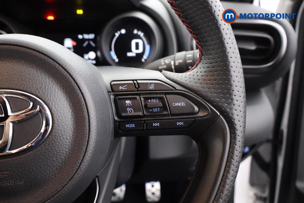 Toyota Yaris Gr Sport Automatic Petrol-Electric Hybrid Hatchback - Stock Number (1556617) - 3rd supplementary image