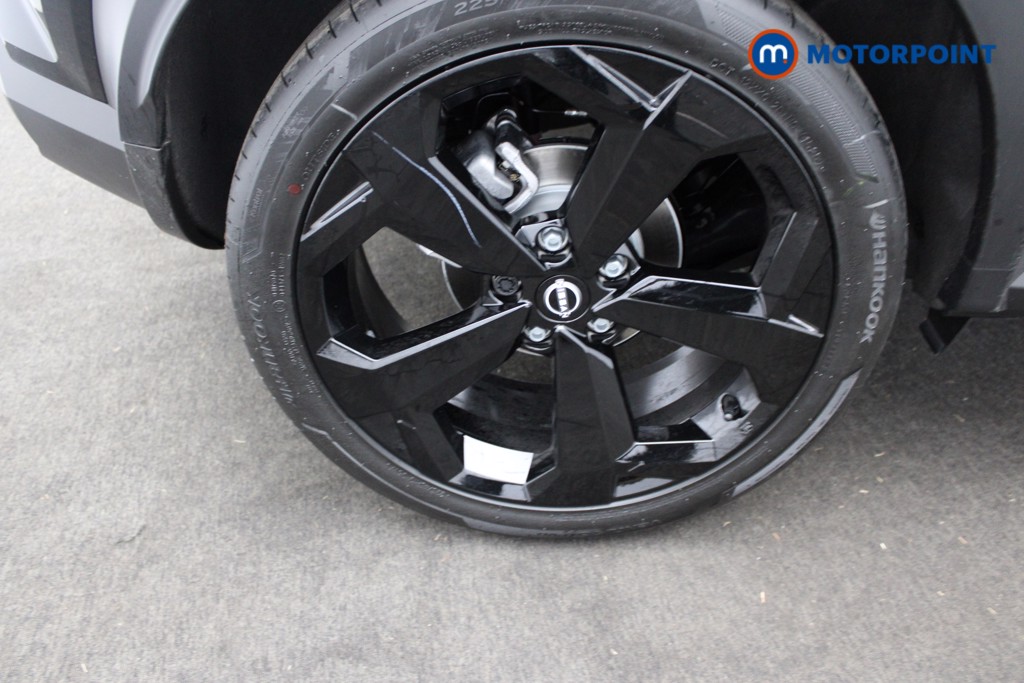 Nissan Juke Tekna Manual Petrol SUV - Stock Number (1556778) - 20th supplementary image