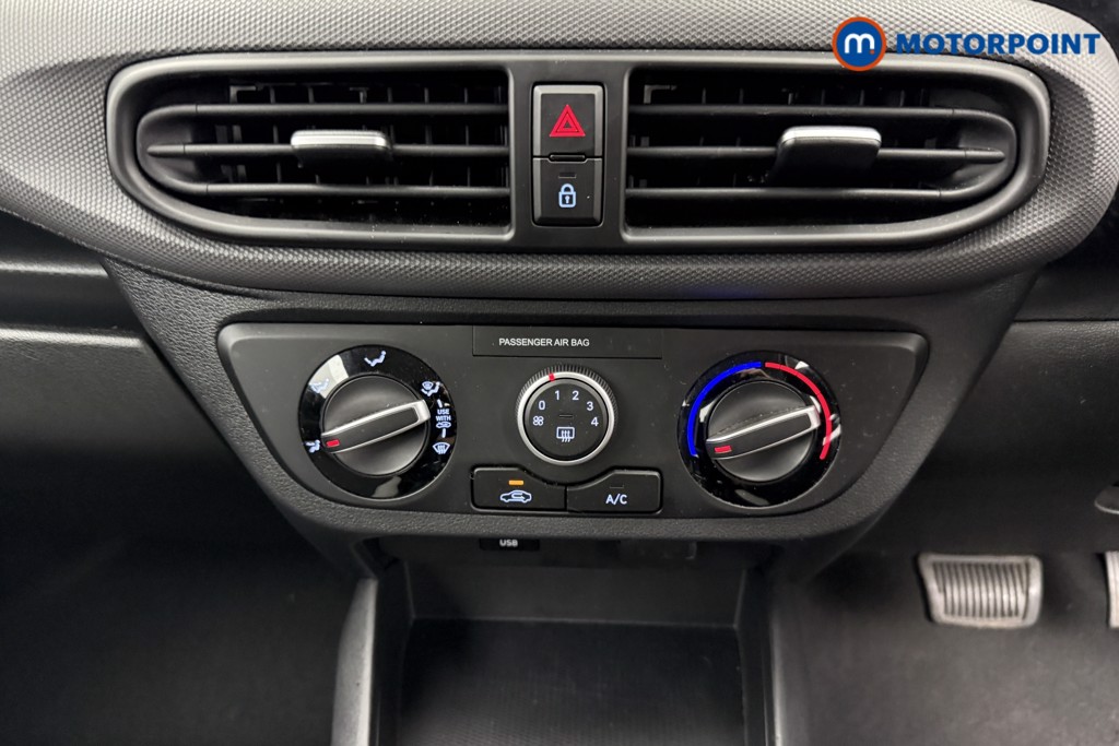 Hyundai I10 Se Connect Automatic Petrol Hatchback - Stock Number (1556907) - 9th supplementary image