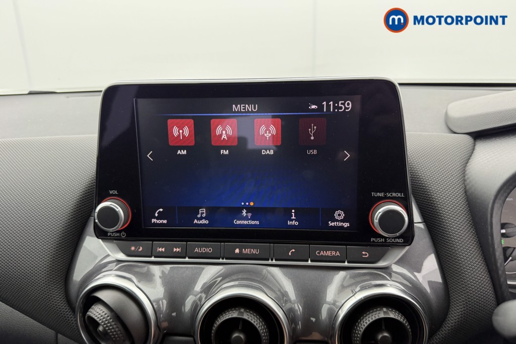 Nissan Juke Acenta Manual Petrol SUV - Stock Number (1556923) - 7th supplementary image