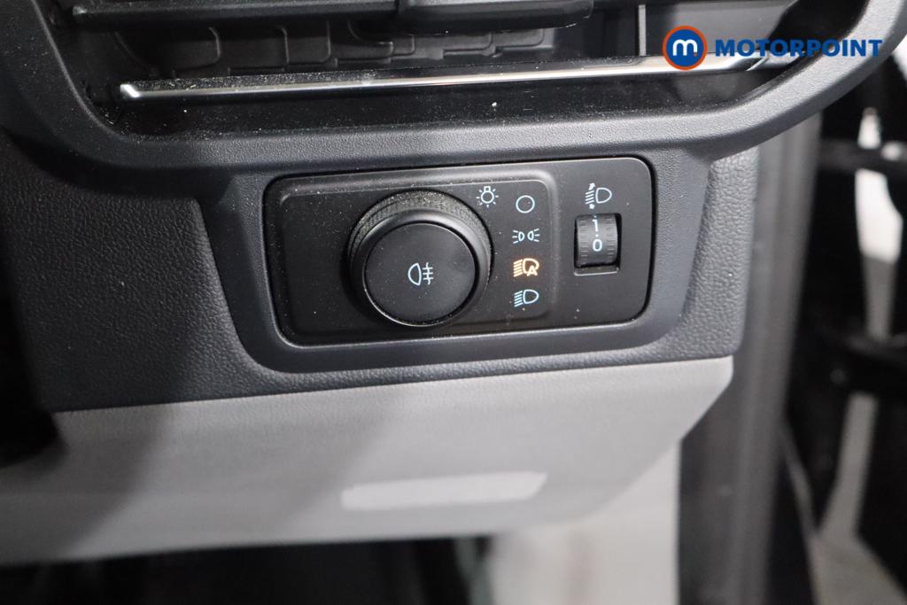 Ford Transit Custom Limited Manual Diesel Panel Van - Stock Number (1556948) - 9th supplementary image