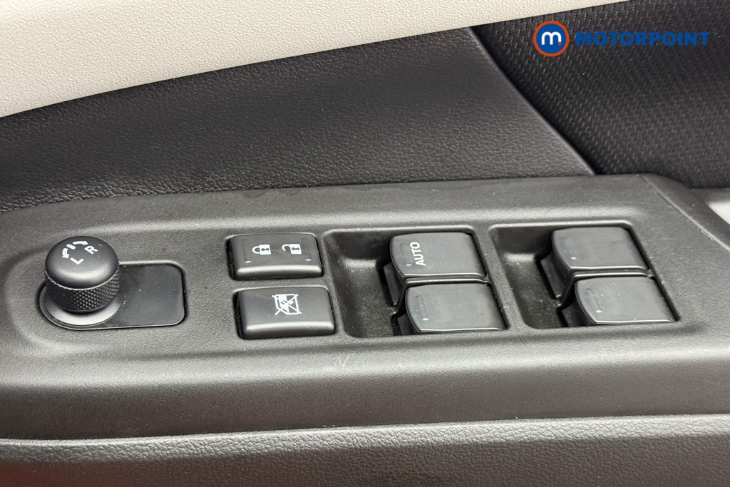Suzuki Swift Motion Automatic Petrol-Electric Hybrid Hatchback - Stock Number (1556990) - 18th supplementary image