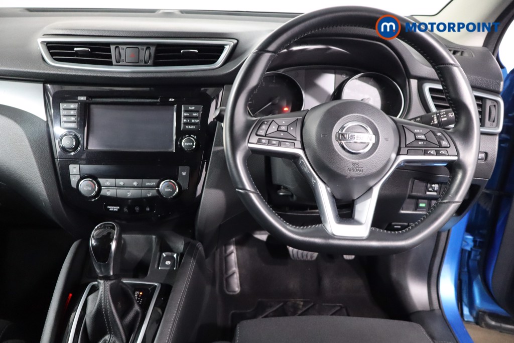 Nissan Qashqai N-Connecta Automatic Petrol SUV - Stock Number (1556991) - 3rd supplementary image