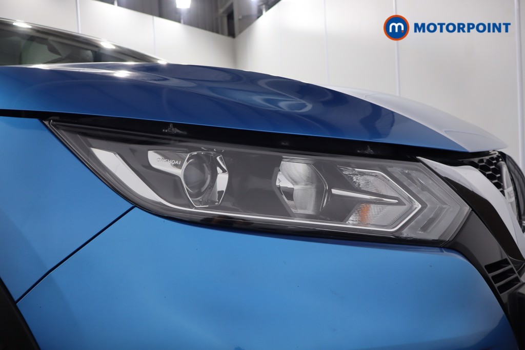 Nissan Qashqai N-Connecta Automatic Petrol SUV - Stock Number (1556991) - 23rd supplementary image