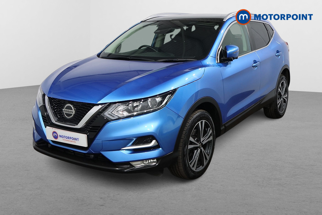 Nissan Qashqai N-Connecta Automatic Petrol SUV - Stock Number (1556991) - Passenger side front corner