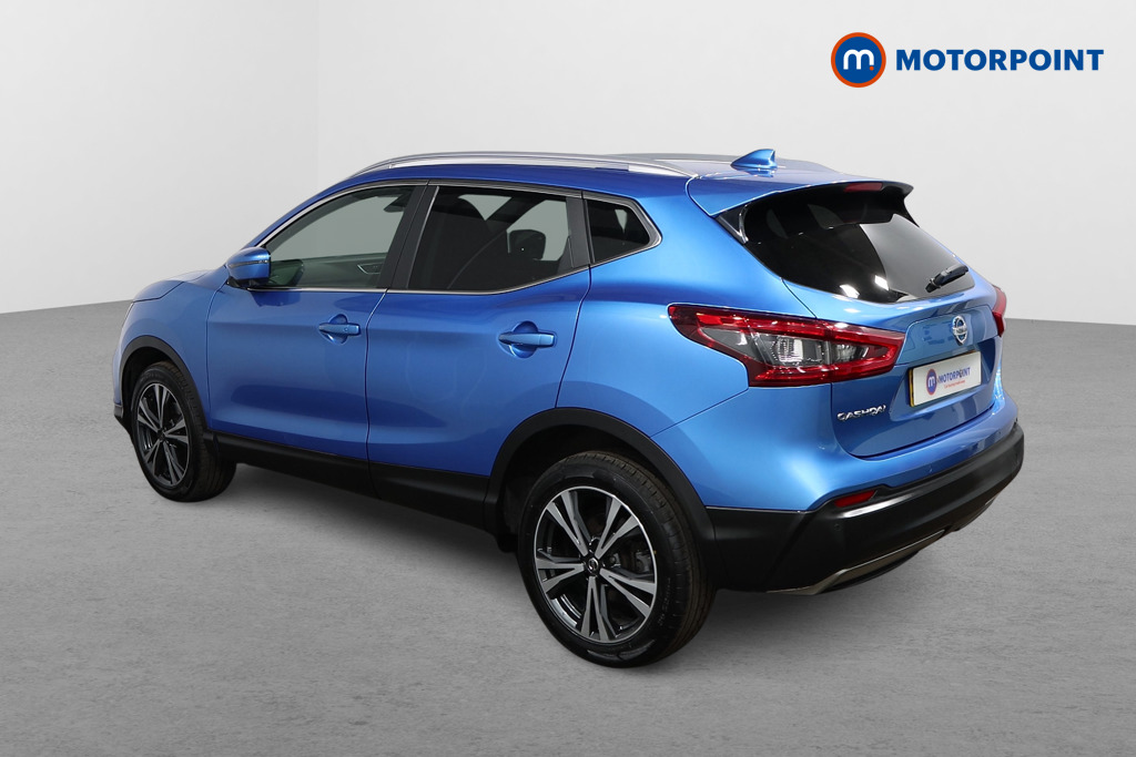 Nissan Qashqai N-Connecta Automatic Petrol SUV - Stock Number (1556991) - Passenger side rear corner