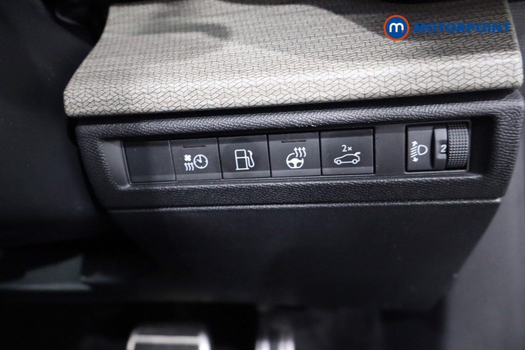 Citroen C5 X Shine Plus Automatic Petrol Plug-In Hybrid Hatchback - Stock Number (1557081) - 18th supplementary image