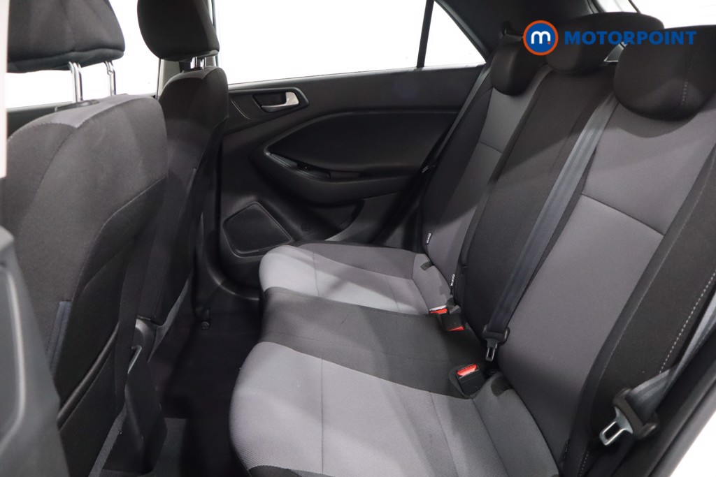 Hyundai I20 SE Manual Petrol Hatchback - Stock Number (1557100) - 5th supplementary image