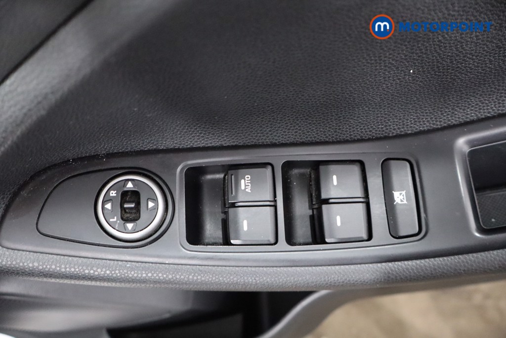 Hyundai I20 SE Manual Petrol Hatchback - Stock Number (1557100) - 17th supplementary image