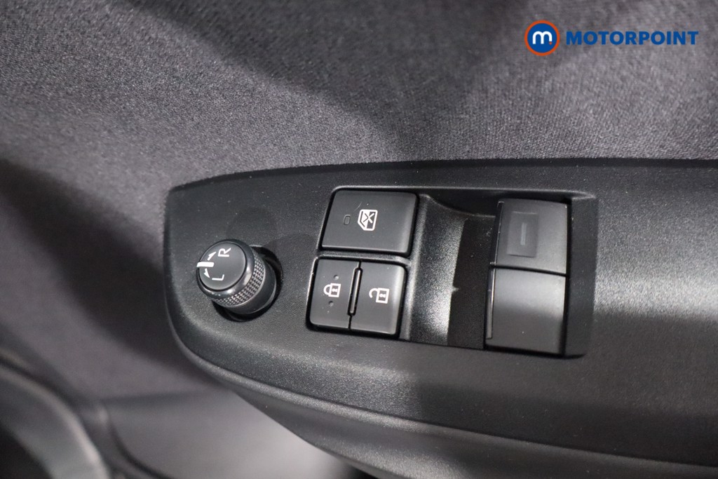 Toyota Yaris Icon Automatic Petrol-Electric Hybrid Hatchback - Stock Number (1557355) - 18th supplementary image