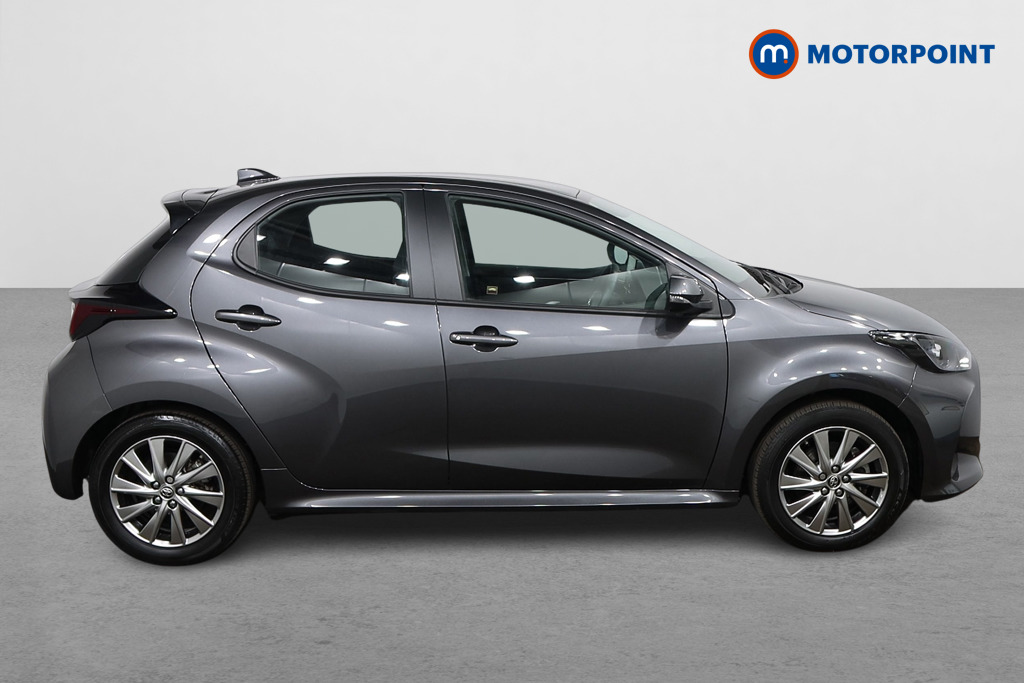 Toyota Yaris Icon Automatic Petrol-Electric Hybrid Hatchback - Stock Number (1557355) - Drivers side