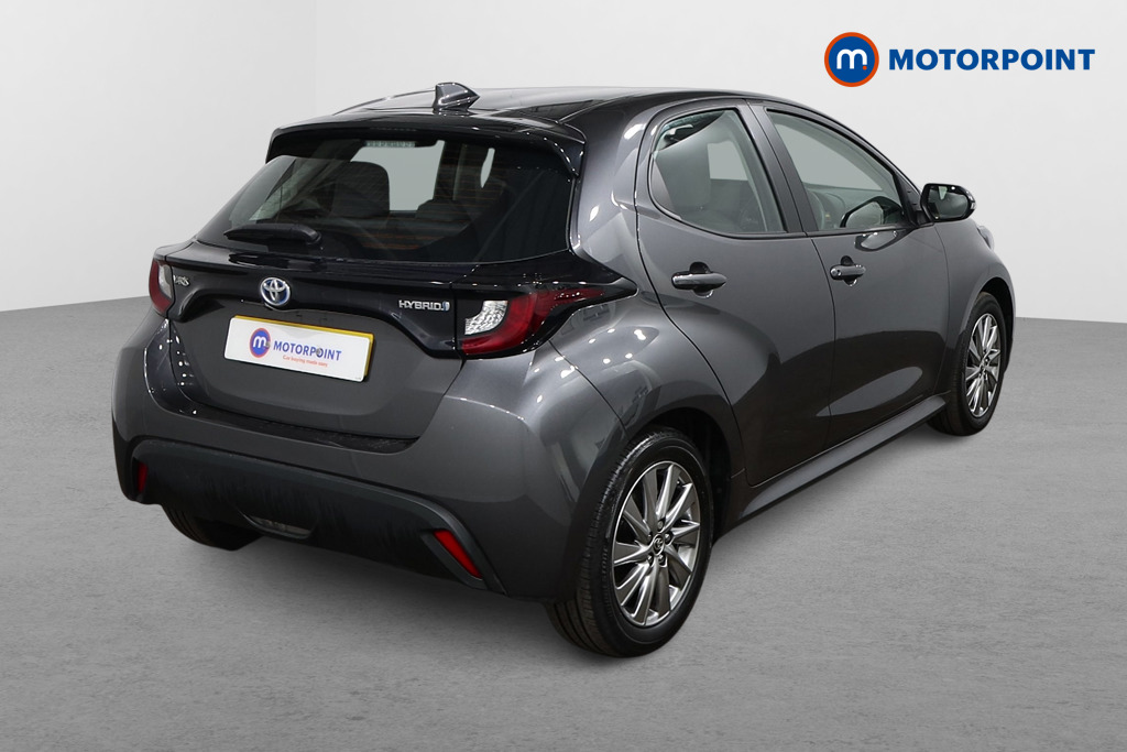 Toyota Yaris Icon Automatic Petrol-Electric Hybrid Hatchback - Stock Number (1557355) - Drivers side rear corner