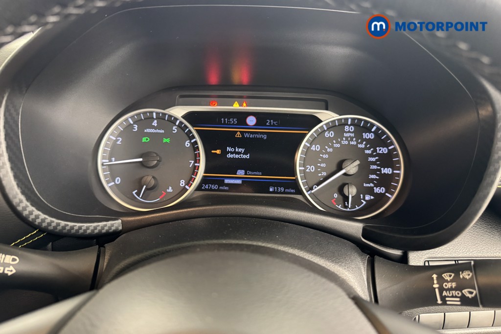 Nissan Juke Kiiro Manual Petrol SUV - Stock Number (1557462) - 9th supplementary image