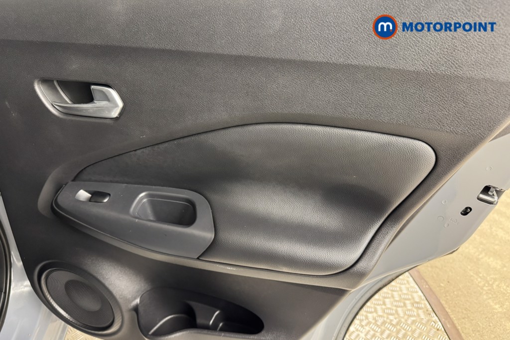 Nissan Juke Kiiro Manual Petrol SUV - Stock Number (1557462) - 16th supplementary image
