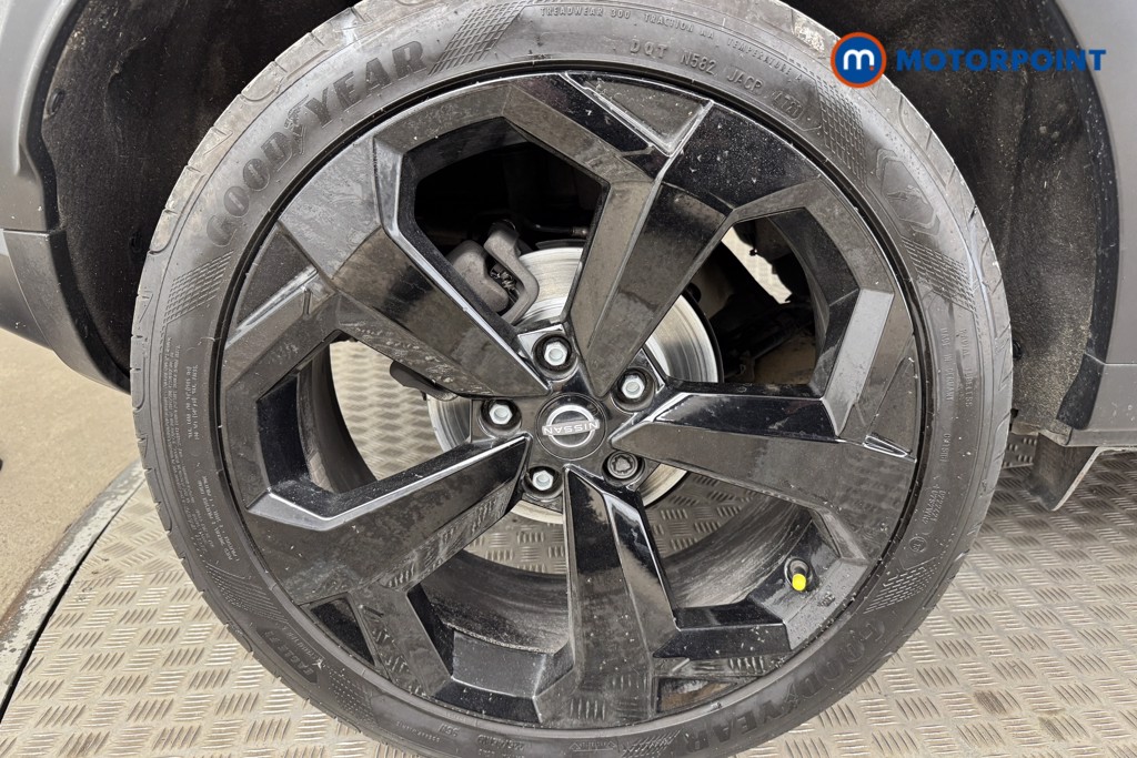 Nissan Juke Kiiro Manual Petrol SUV - Stock Number (1557462) - 21st supplementary image