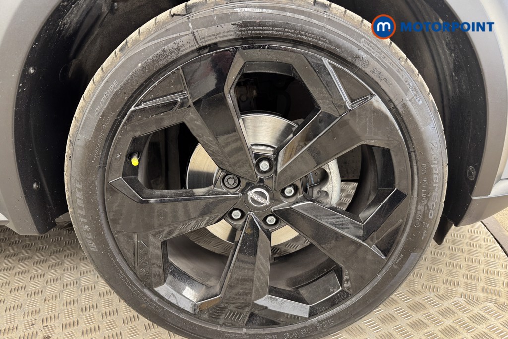 Nissan Juke Kiiro Manual Petrol SUV - Stock Number (1557462) - 22nd supplementary image
