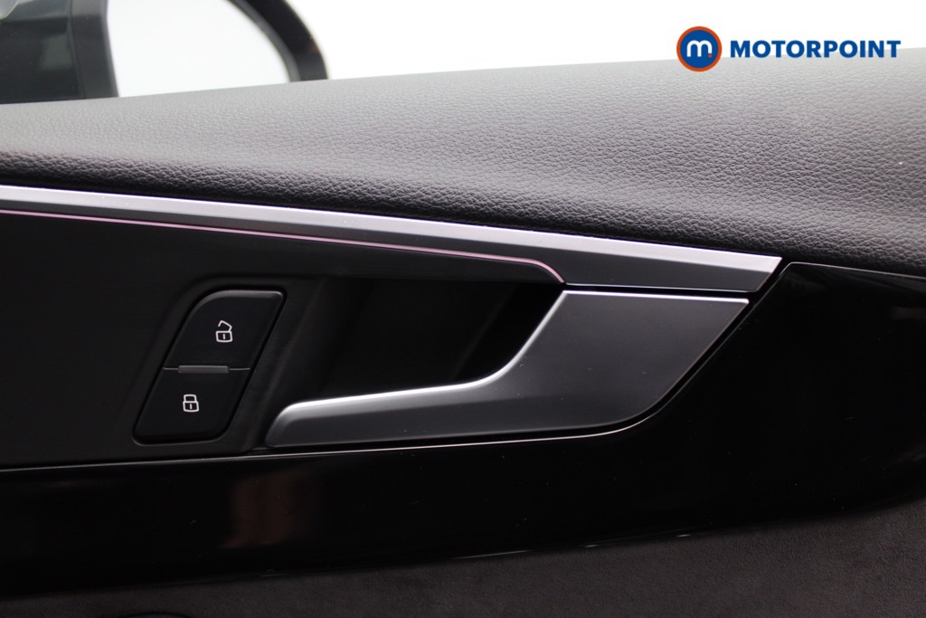 Audi A4 S Line Automatic Petrol Estate - Stock Number (1557529) - 17th supplementary image