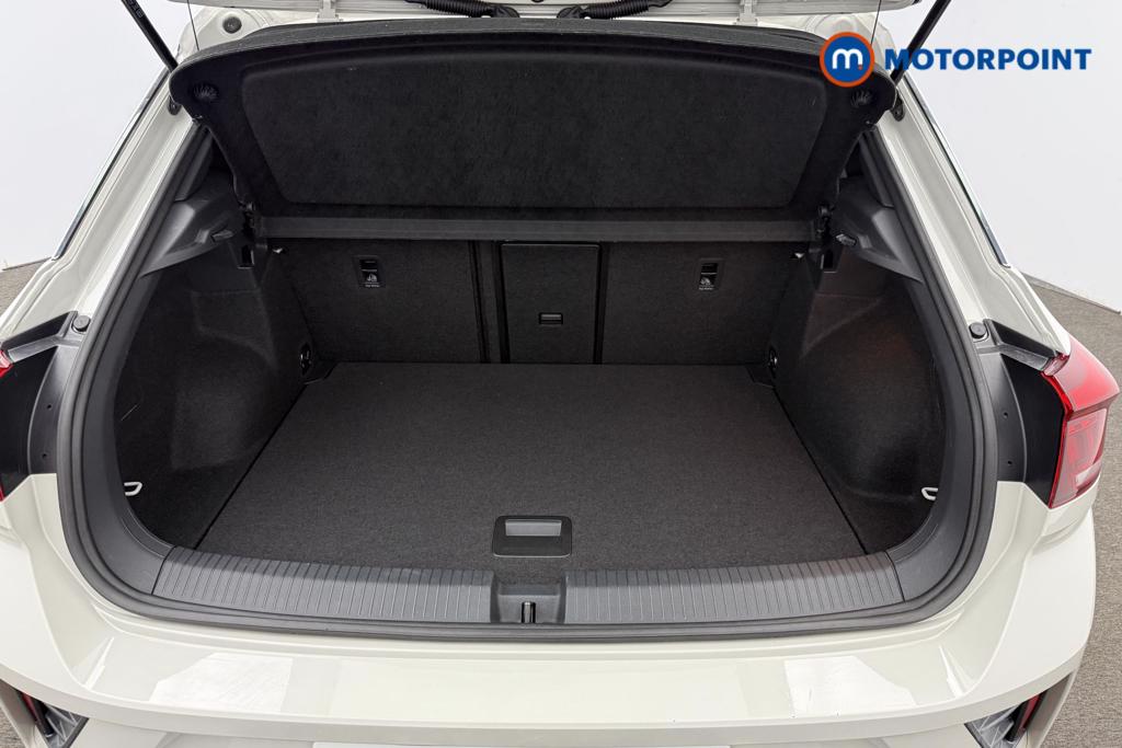 Volkswagen T-Roc R-Line Automatic Petrol SUV - Stock Number (1557542) - 5th supplementary image