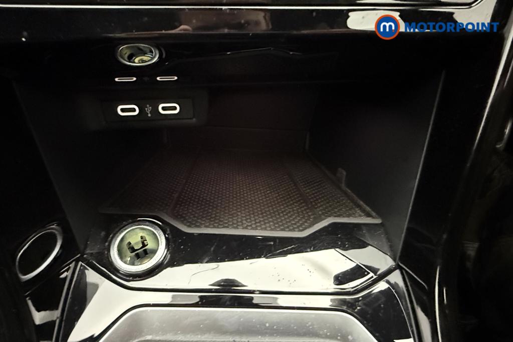 Volkswagen T-Roc R-Line Automatic Petrol SUV - Stock Number (1557542) - 14th supplementary image