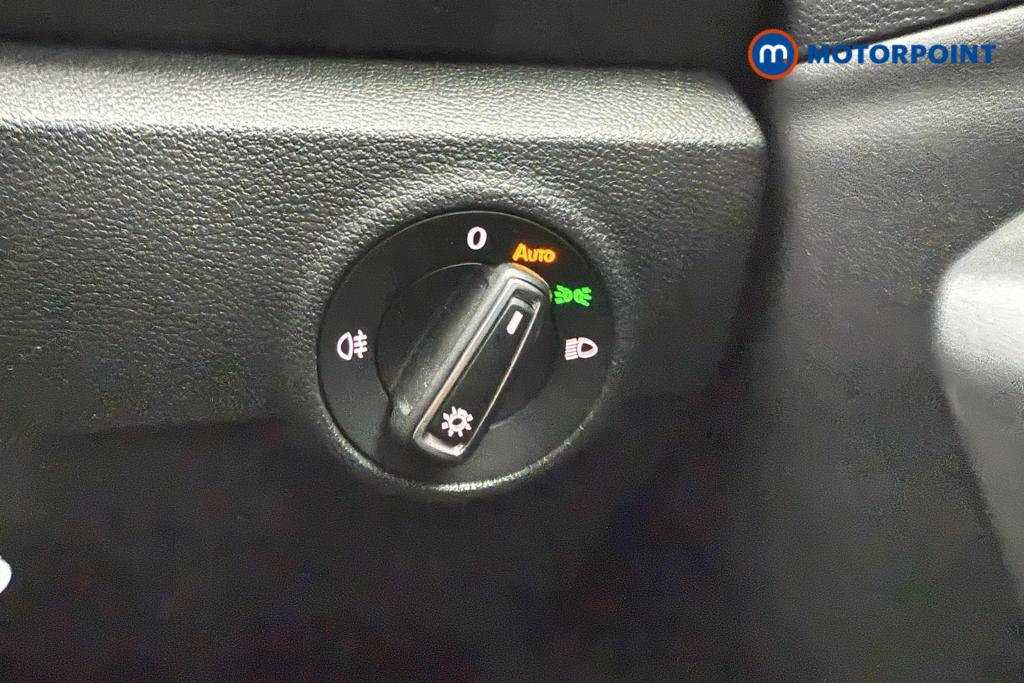 Volkswagen T-Roc R-Line Automatic Petrol SUV - Stock Number (1557542) - 16th supplementary image