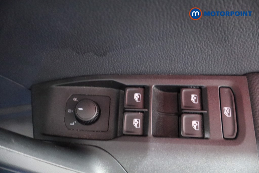 Seat Arona Fr Edition Manual Petrol SUV - Stock Number (1557826) - 15th supplementary image