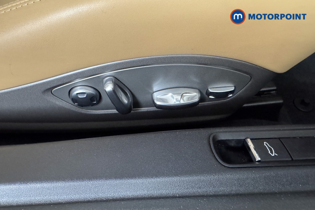 Porsche 911 S Automatic Petrol Coupe - Stock Number (1557874) - 15th supplementary image