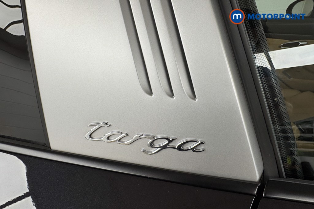 Porsche 911 S Automatic Petrol Coupe - Stock Number (1557874) - 18th supplementary image