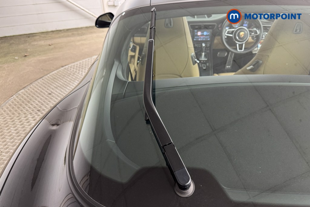 Porsche 911 S Automatic Petrol Coupe - Stock Number (1557874) - 30th supplementary image