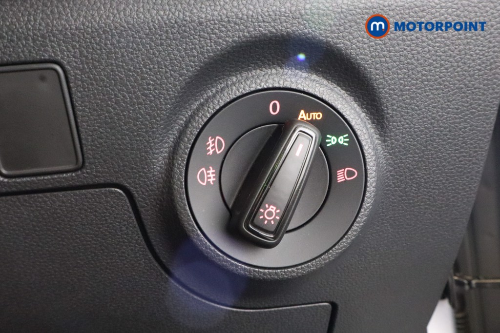 Seat Arona FR Manual Petrol SUV - Stock Number (1558173) - 7th supplementary image
