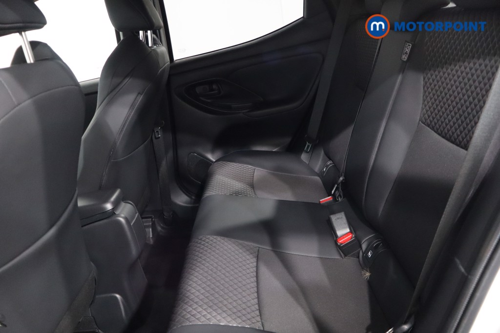 Toyota Yaris Premiere Edition Automatic Petrol-Electric Hybrid Hatchback - Stock Number (1558608) - 5th supplementary image
