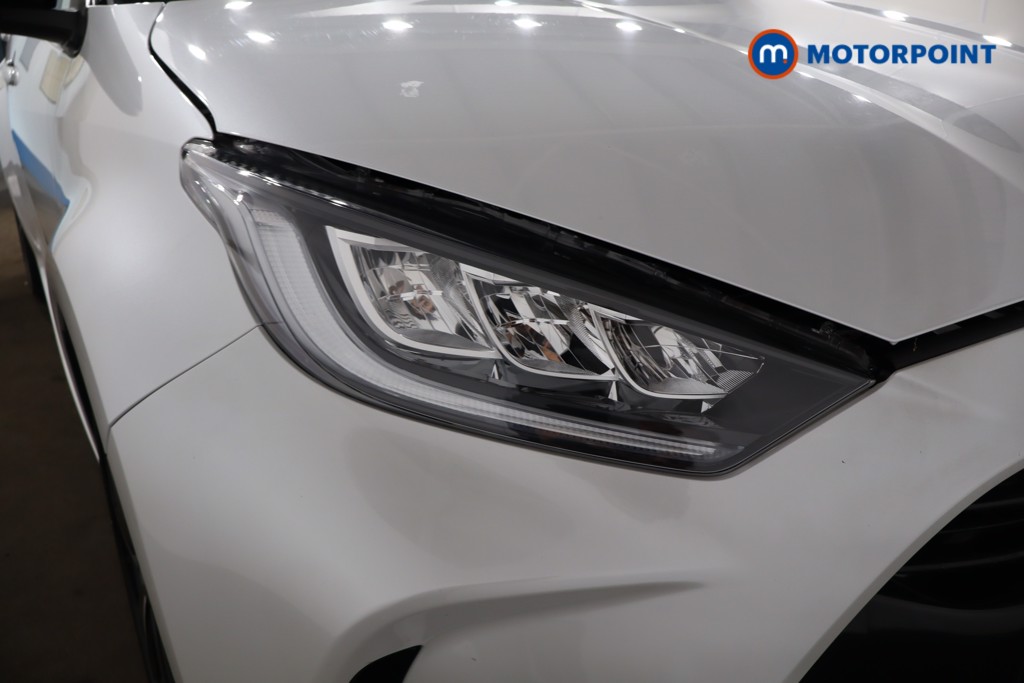 Toyota Yaris Premiere Edition Automatic Petrol-Electric Hybrid Hatchback - Stock Number (1558608) - 22nd supplementary image