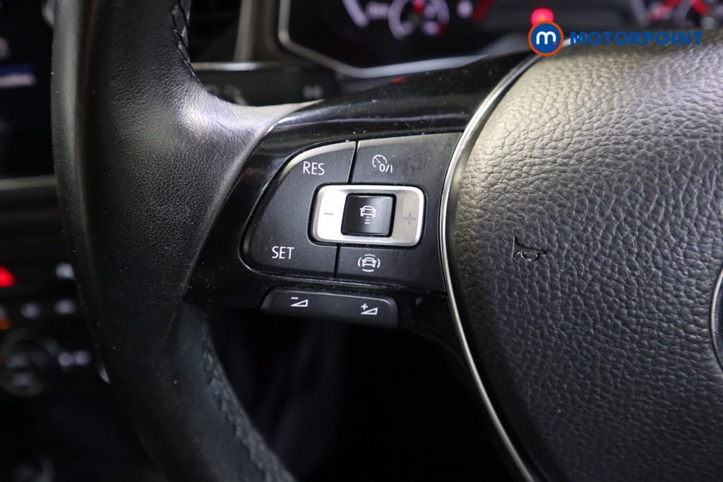 Volkswagen T-Roc SE Manual Petrol SUV - Stock Number (1553122) - 3rd supplementary image
