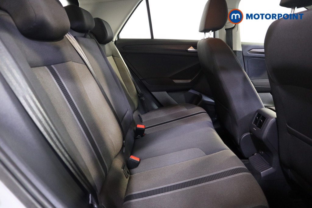 Volkswagen T-Roc SE Manual Petrol SUV - Stock Number (1553122) - 13th supplementary image