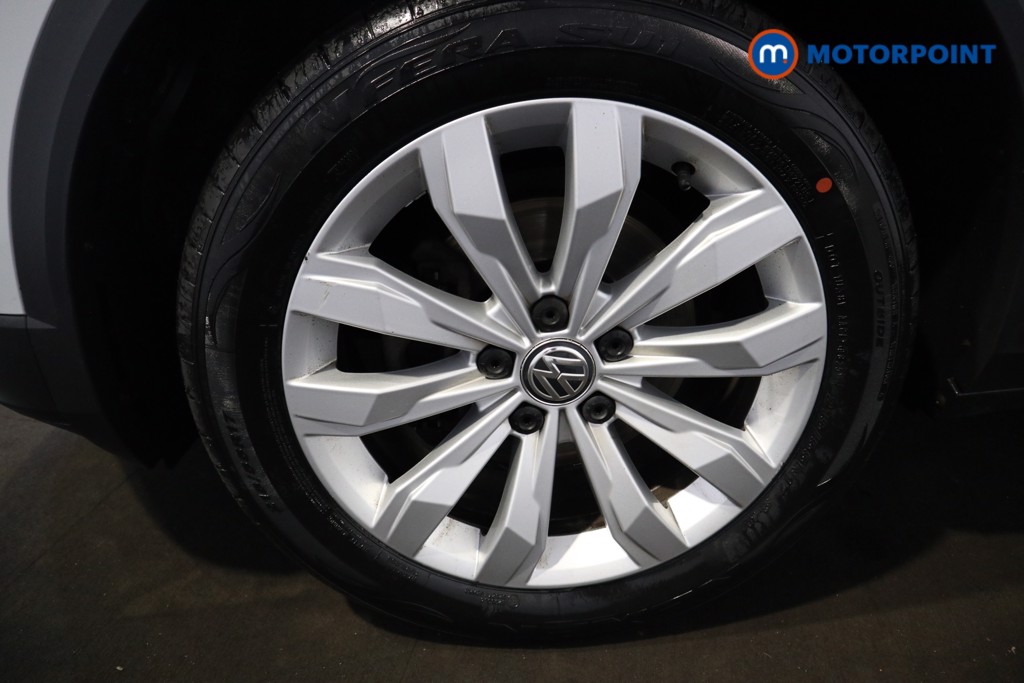 Volkswagen T-Roc SE Manual Petrol SUV - Stock Number (1553122) - 17th supplementary image
