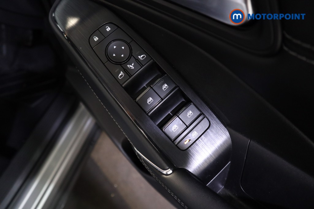 Nissan Qashqai N-Connecta Automatic Petrol SUV - Stock Number (1553746) - 10th supplementary image