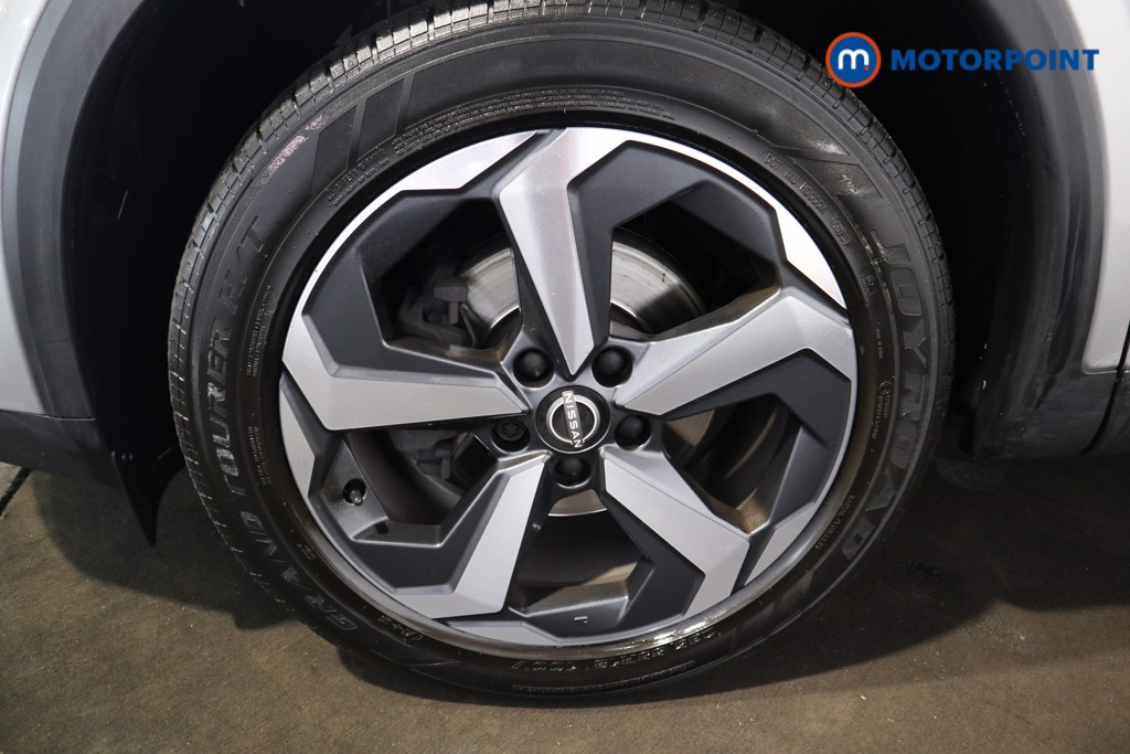 Nissan Qashqai N-Connecta Automatic Petrol SUV - Stock Number (1553746) - 16th supplementary image