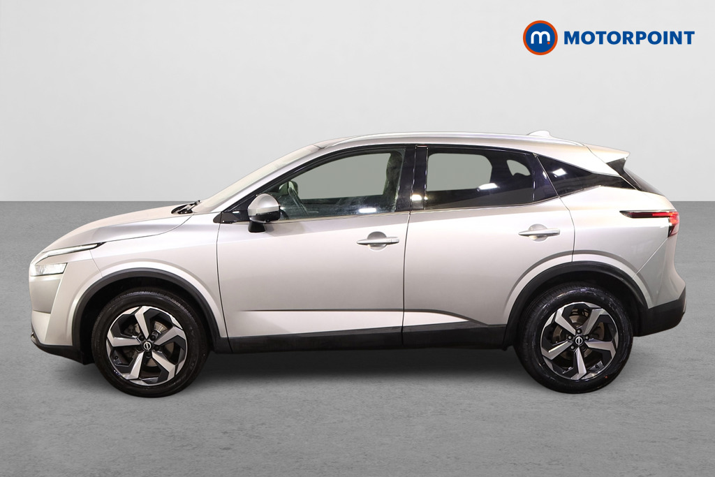 Nissan Qashqai N-Connecta Automatic Petrol SUV - Stock Number (1553746) - Passenger side