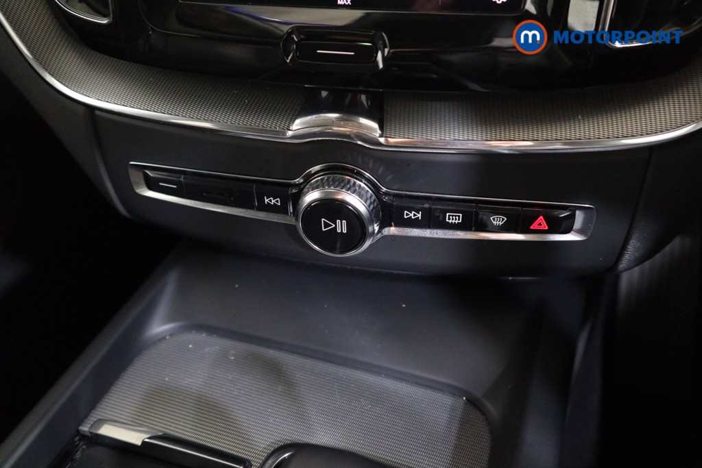 Volvo Xc60 Plus Automatic Diesel SUV - Stock Number (1556012) - 7th supplementary image