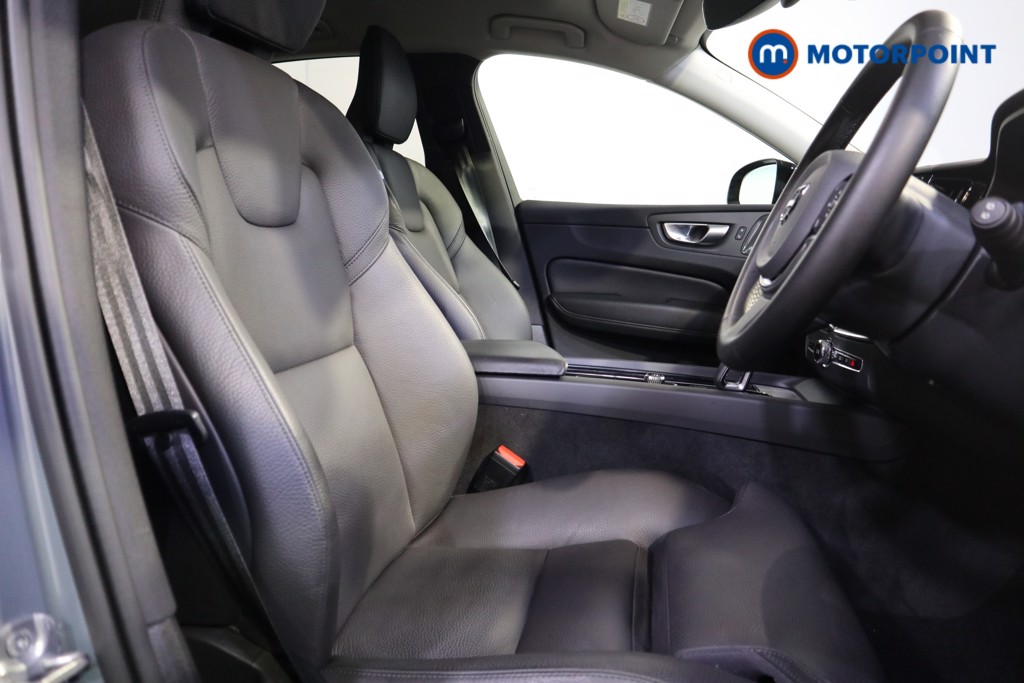 Volvo Xc60 Plus Automatic Diesel SUV - Stock Number (1556012) - 12th supplementary image