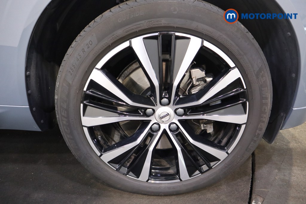 Volvo Xc60 Plus Automatic Diesel SUV - Stock Number (1556012) - 17th supplementary image