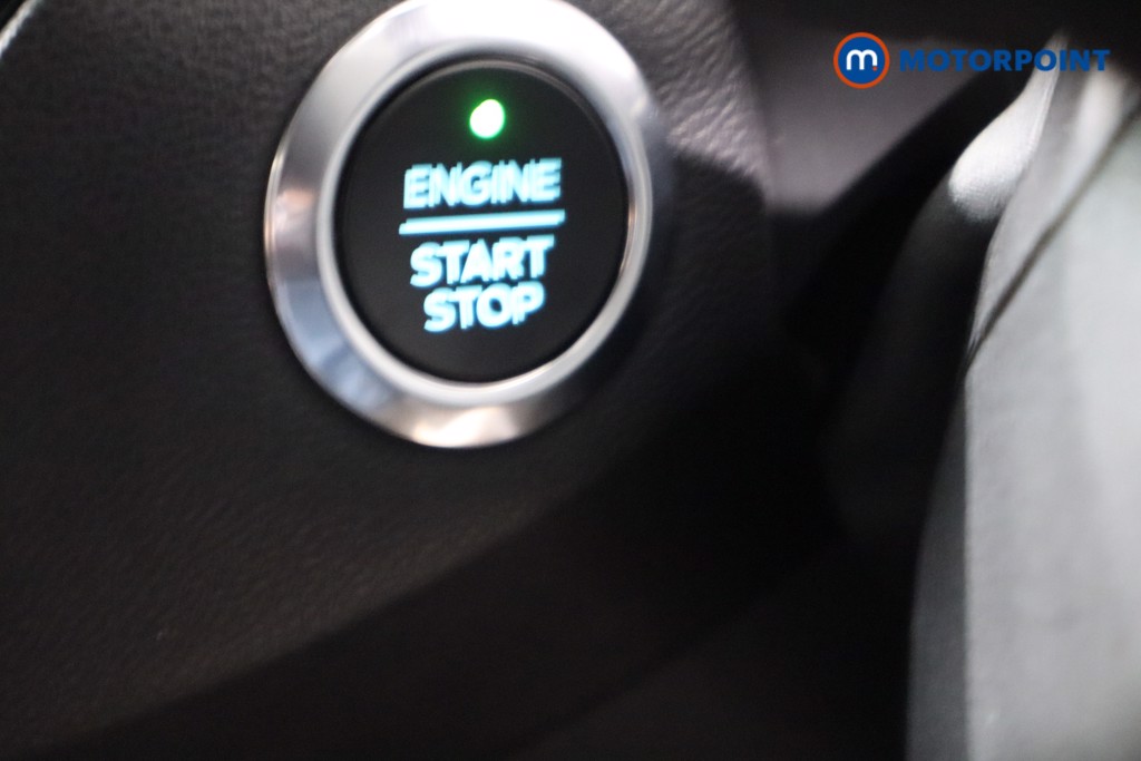 Ford Focus St-Line Manual Petrol Hatchback - Stock Number (1481185) - 13th supplementary image
