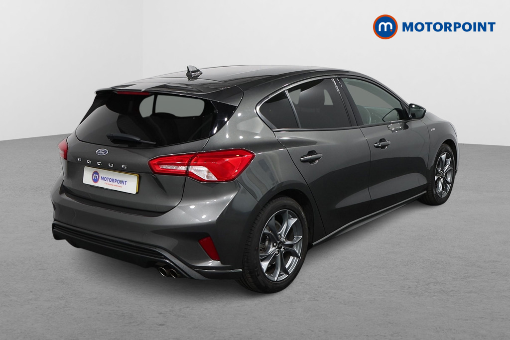 Ford Focus St-Line Manual Petrol Hatchback - Stock Number (1481185) - Drivers side rear corner