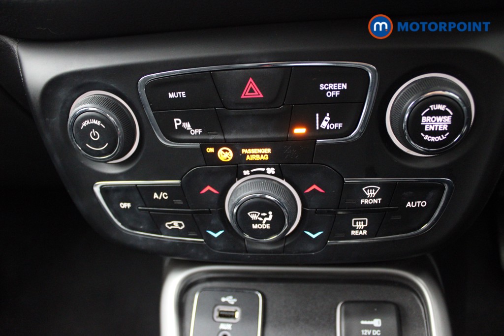 Jeep Compass Longitude Manual Petrol SUV - Stock Number (1534177) - 8th supplementary image