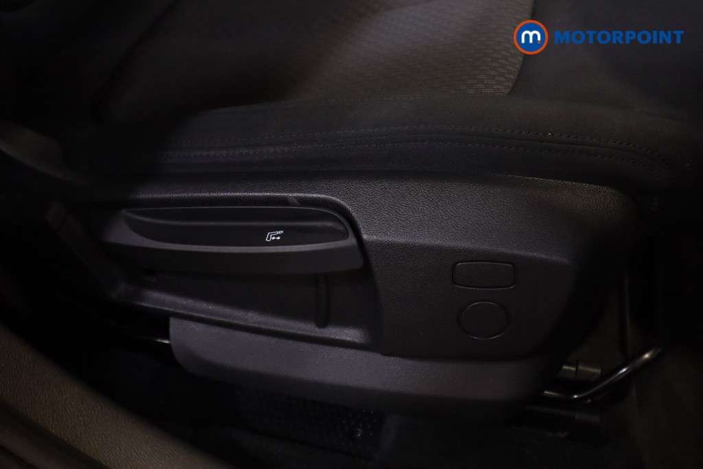 BMW X1 SE Automatic Petrol SUV - Stock Number (1539159) - 8th supplementary image