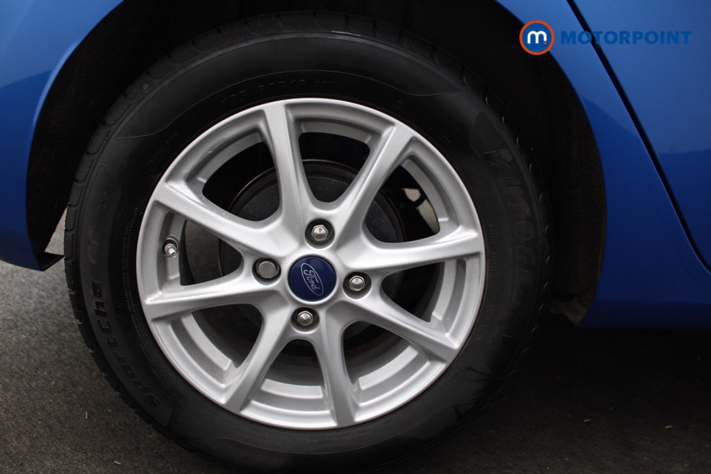 Ford Fiesta Zetec Manual Petrol Hatchback - Stock Number (1542031) - 8th supplementary image