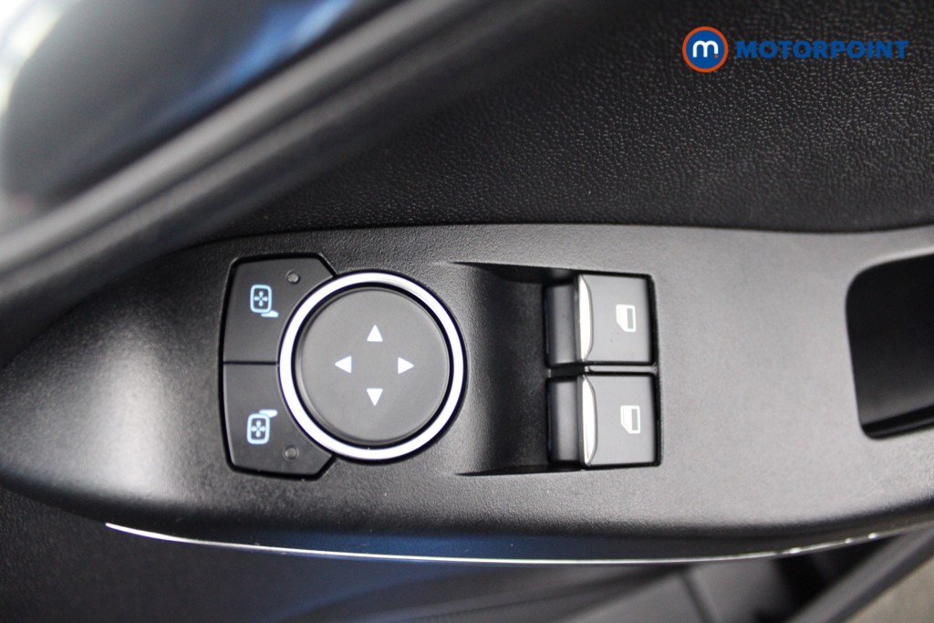Ford Fiesta Zetec Manual Petrol Hatchback - Stock Number (1542031) - 17th supplementary image