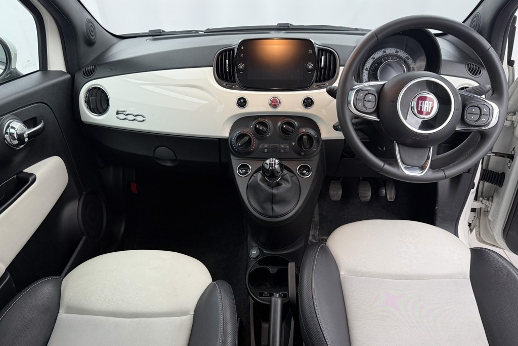 Fiat 500 Dolcevita Manual Petrol-Electric Hybrid Hatchback - Stock Number (1543067) - 2nd supplementary image