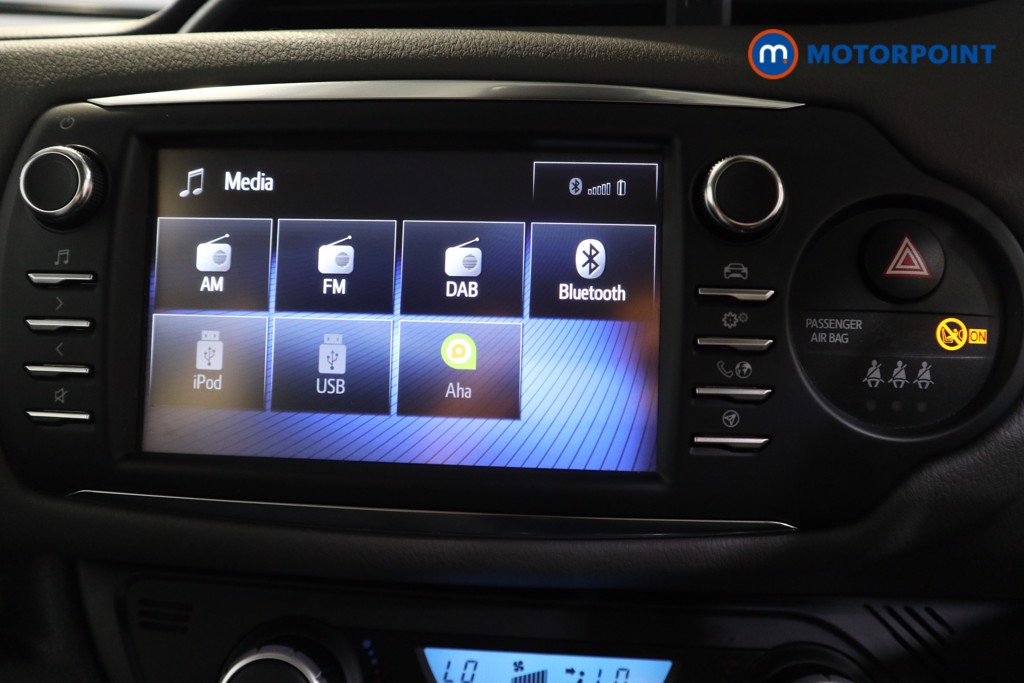 Toyota Yaris Icon Tech Automatic Petrol-Electric Hybrid Hatchback - Stock Number (1543373) - 2nd supplementary image